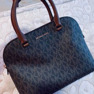 Michael Kors Jet Set Medium Dome Satchel